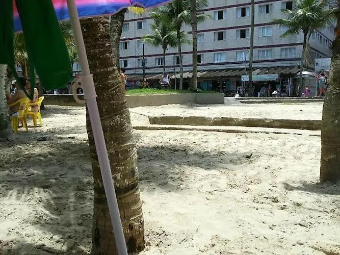 Lindo Apartamento Em Frente A Praia